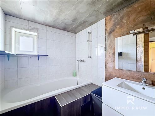 Wohnhaus mit zusätzlicher Wohnung in ruhiger Lage von Schoppen zu verkaufen!