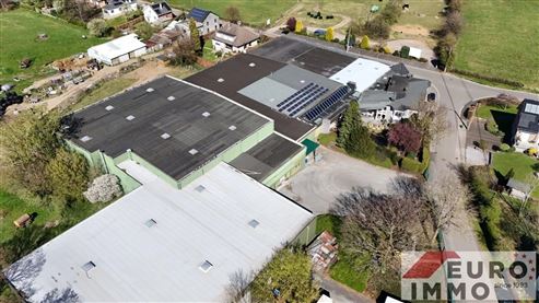 Vielseitig nutzbare Lagerhalle mit 2 Laderampen in optimal angebundener Lage nahe der deutschen Grenze