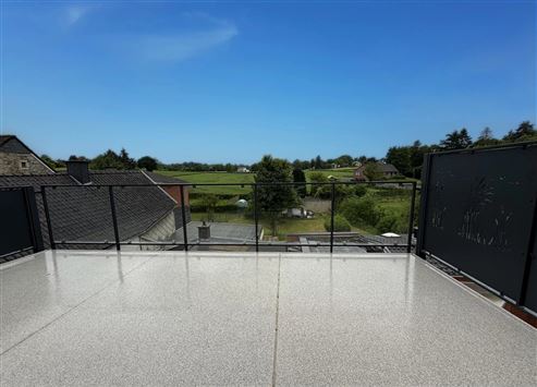 6 % MWST MÖGLICH :Exklusivität: hochwertige und moderne Neubauwohnung mit Maison-Lift, Photovoltaik, PEB A und Balkon mit Weitsicht!