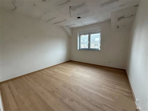6 % MWST MÖGLICH :Exklusivität: hochwertige und moderne Neubauwohnung mit Maison-Lift, Photovoltaik, PEB A und Balkon mit Weitsicht!