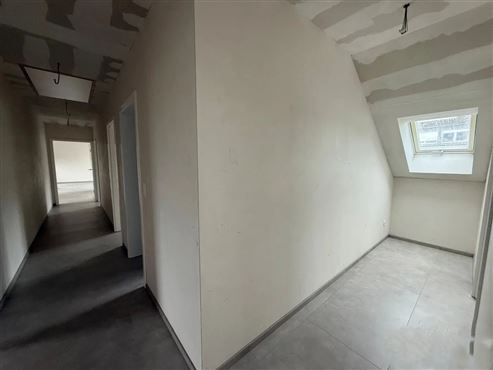 6 % MWST MÖGLICH :Exklusivität: hochwertige und moderne Neubauwohnung mit Maison-Lift, Photovoltaik, PEB A und Balkon mit Weitsicht!