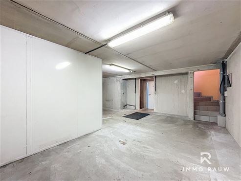 Attraktive Gewerbefläche in toller Lage von St. Vith – vielseitig nutzbar mit Terrasse, Garage und großzügigen Flächen