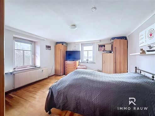 Exklusives Anwesen mit 3 Einheiten - Wohnhaus mit 2 Ferienunterkünften auf großzügigem Grundstück!
