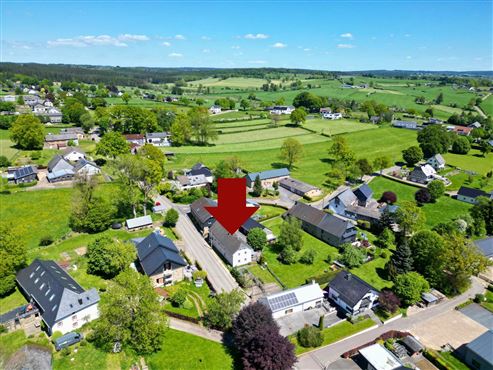 Exklusives Anwesen mit 3 Einheiten - Wohnhaus mit 2 Ferienunterkünften auf großzügigem Grundstück!