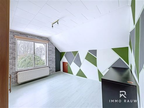 Attraktives Wohnhaus in ruhiger Lage von Hinderhausen zu verkaufen!