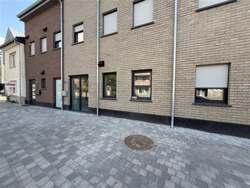 Wohnen mit Komfort, Qualität und Zukunft: Moderne barrierefreie Neubau-Erdgeschosswohnung im Herzen von Raeren als ideale Kapitalanlage oder für den Eigenbedarf