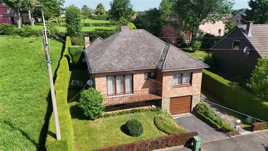 Gepflegter freistehender Bungalow mit Wintergarten und teilweise ausgebautem Keller in begehrter Wohnlage von Eupen - 4700 Eupen, Belgien 