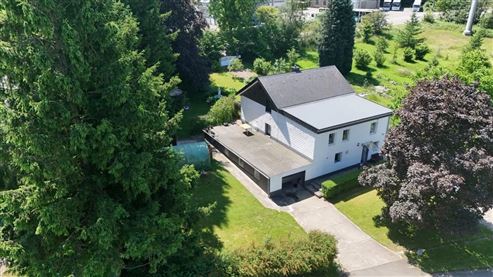 Ein Zuhause zum Verlieben für Naturliebhaber: Charakterimmobilie mit traumhaftem Garten und besonderem Charme