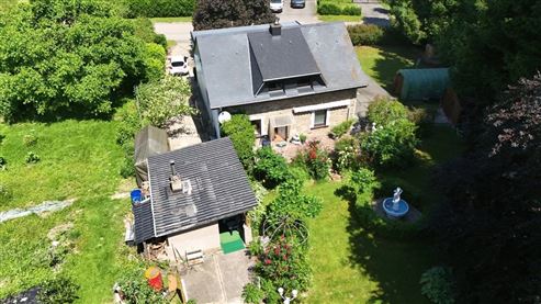 Ein Zuhause zum Verlieben für Naturliebhaber: Charakterimmobilie mit traumhaftem Garten und besonderem Charme