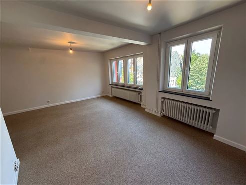 Top renovierte Etagenwohnung im Herzen von Eupen