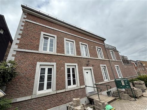 Helle und gepflegte Etagenwohnung mit großer Sonnenterrasse- Sofort verfügbar!