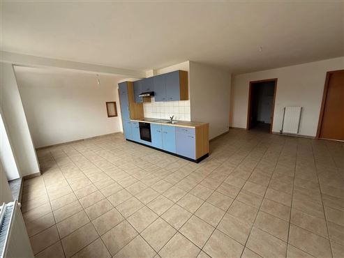 Helle und gepflegte Etagenwohnung mit großer Sonnenterrasse- Sofort verfügbar!