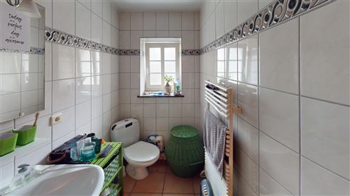 Attraktive Kapitalanlage im Herzen von Eupen: Mehrfamilienhaus mit zehn Wohneinheiten, breiter Mieterstruktur, gepflegtem Bestand und zusätzlichem Entwicklungs- und Mietsteigerungspotenzial