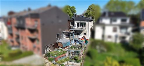 Leibrente mit Wohnrecht des Verkäufers & Liebhaberimmobilie – Ein Haus wie ein Kunstwerk, geprägt von Charakter  und Kreativität, mit Außenpool und einzigartigem Panoramablick
