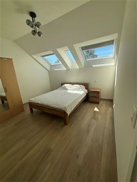 Wohnkomfort, Natur & Mobilität: Top-Neubauwohnung mit Sonnenbalkon und Parkplatz