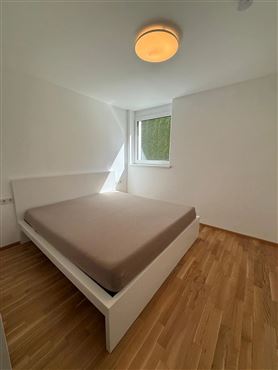 Design- & Wohlfühl-Highlight – Traumhafte 4-Zimmer-Gartenwohnung mit Terrasse und Panoramablick im Tiroler Mittelgebirge ( Österreich)