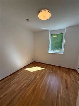Design- & Wohlfühl-Highlight – Traumhafte 4-Zimmer-Gartenwohnung mit Terrasse und Panoramablick im Tiroler Mittelgebirge ( Österreich)