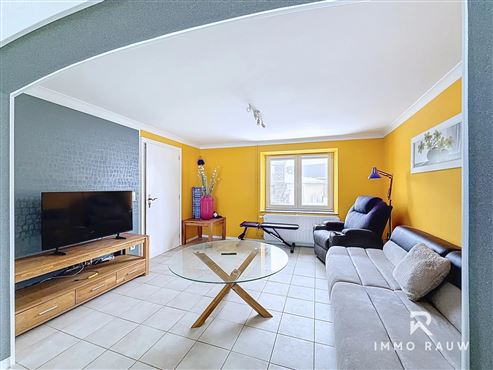 Attraktives 3-Fassadenhaus in Elsenborn mit vielseitigen Ausbaumöglichkeiten zu verkaufen!