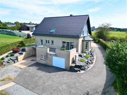 Modernes Zuhause mit traumhafter Aussicht in Hünningen zu verkaufen!