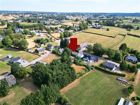 Außergewöhnliches Anwesen mit traumhaftem Garten in ruhiger Lage von Hünningen