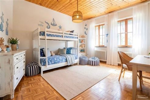 Villa mit Geschichte & Zukunft : Wunderschönes Tuchfabrikanten-Anwesen mit Entwicklungspotenzial !