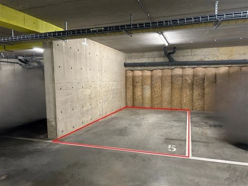 Exklusive und stilvolle Duplexwohnung im Erstbezug mit großer Terrasse und Tiefgaragenstellplatz im Herzen von Eupen