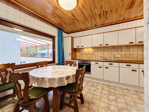 Geräumige 3-Schlafzimmer-Wohnung mit überdachter Terrasse in Grenznähe zu Luxemburg!
