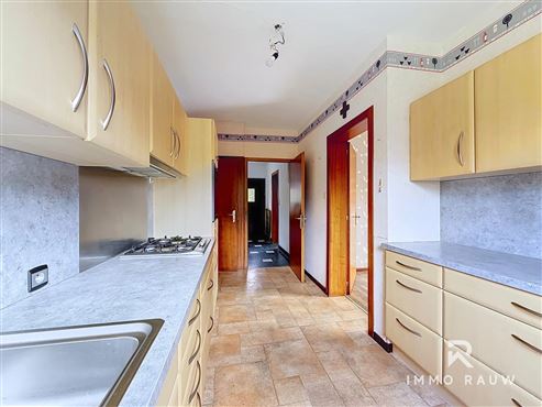 Großzügiges Wohnhaus mit Entwicklungspotenzial in Büllingen zu verkaufen!
