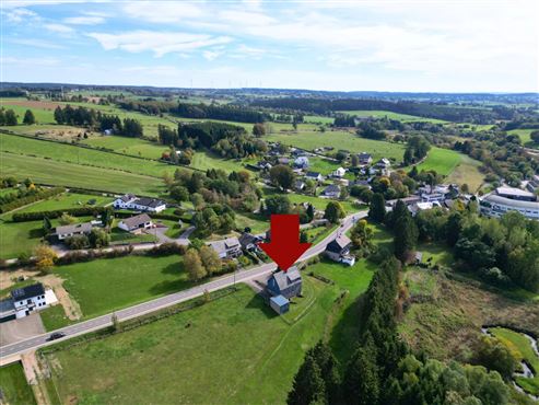 Großzügiges Wohnhaus mit Entwicklungspotenzial in Büllingen zu verkaufen!