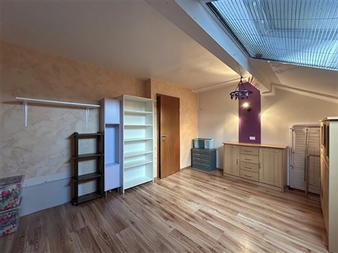 Charmantes, gepflegtes Reihenmittelhaus im begehrten Ortsteil Nispert